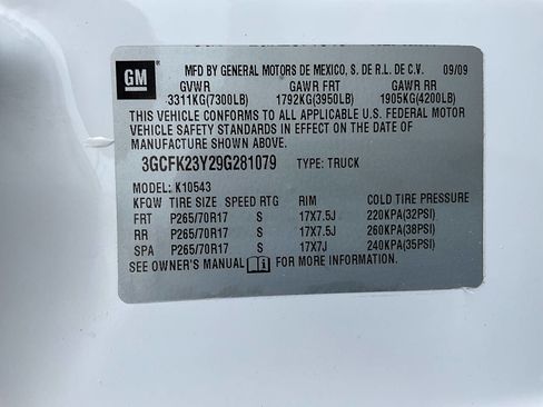 Used 2009 Chevrolet Silverado 1500 LT w/ Max Trailering Pack AWD/4WD image 21