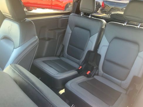 Used 2024 Ford Bronco Big Bend w/ Sasquatch Package AWD/4WD image 17