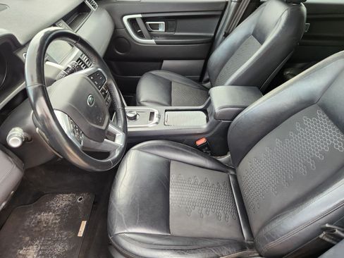 Used 2018 Land Rover Discovery Sport SE AWD/4WD image 9