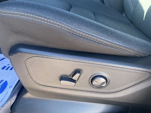 Used 2025 RAM 1500 Lone Star image 22