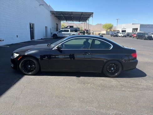 Used 2011 BMW 328i Coupe RWD image 2