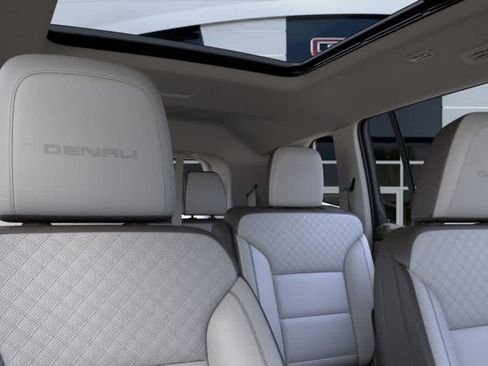 New 2026 GMC Acadia Denali w/ Super Cruise Package FWD image 24