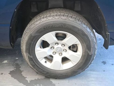 Used 2022 RAM 1500 Big Horn AWD/4WD image 13