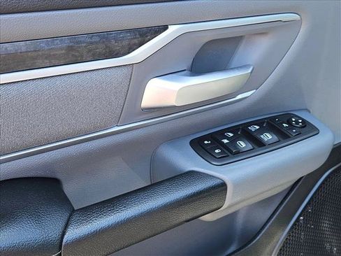 Used 2021 RAM 1500 Big Horn AWD/4WD image 9