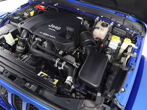 Used 2022 Jeep Wrangler Unlimited Rubicon w/ LED Lighting Group image 19