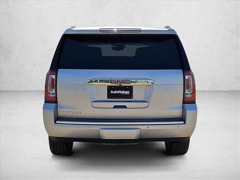 Used 2018 GMC Yukon Denali w/ Denali Ultimate Package AWD/4WD image 20