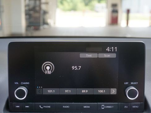 Used 2024 Honda Civic Sport image 9