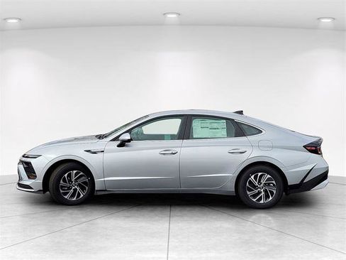 New 2026 Hyundai Sonata Blue image 7