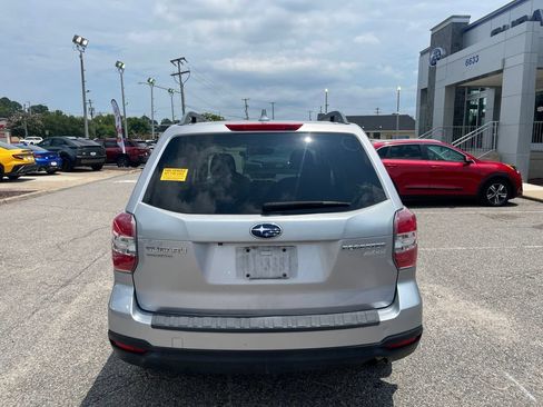 Used 2016 Subaru Forester 2.5i Premium w/ Popular Package #2 AWD/4WD image 5