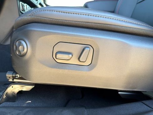 New 2026 Jeep Wrangler Unlimited Rubicon image 20