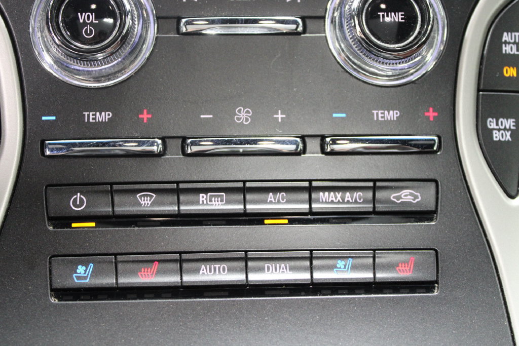 Used 2020 Lincoln Nautilus Reserve w/ Equipment Group 201A FWD image 48