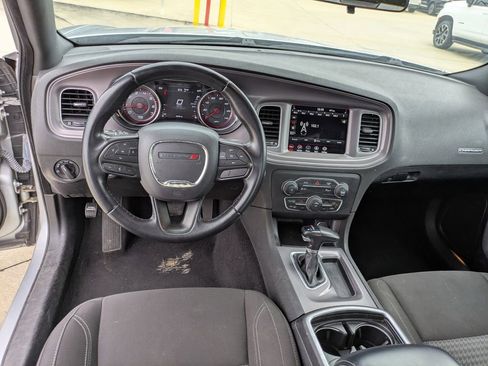 Used 2023 Dodge Charger SXT image 12