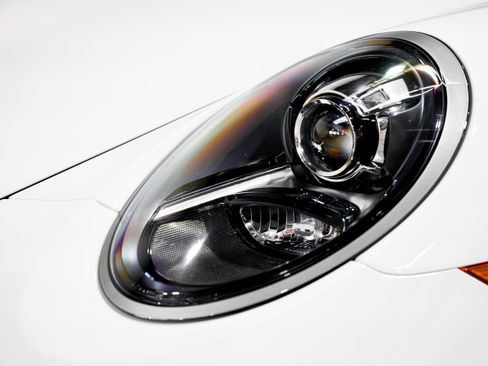 Used 2019 Porsche 911 Carrera S image 33