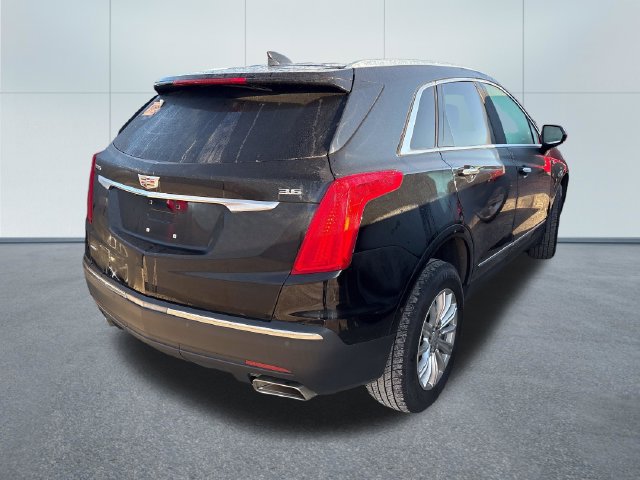 Used 2019 Cadillac XT5 AWD image 4