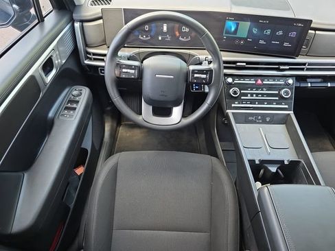 Used 2024 Hyundai Santa Fe SE FWD image 12