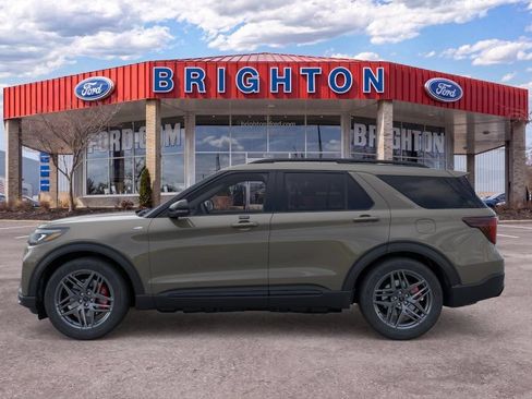 Used 2026 Ford Explorer ST-Line w/ ST-Line Street Pack AWD/4WD image 2