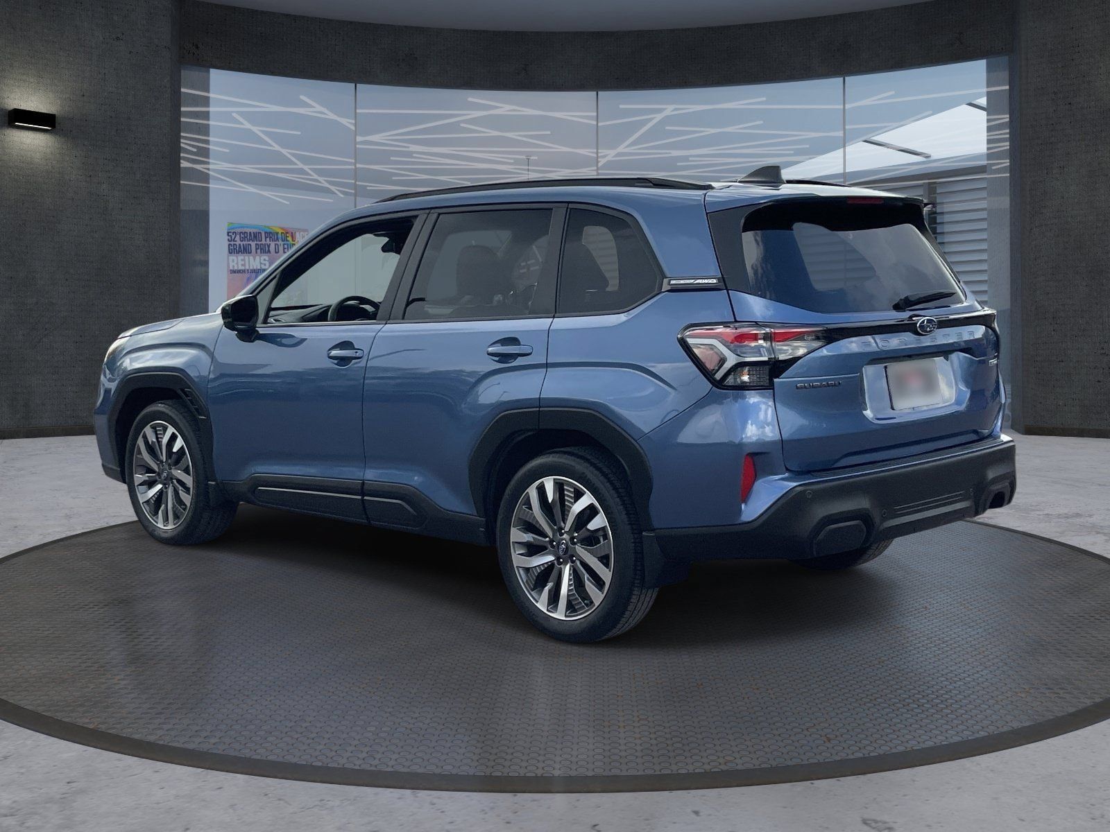 Used 2025 Subaru Forester Touring w/ Popular Package - Touring AWD/4WD image 4