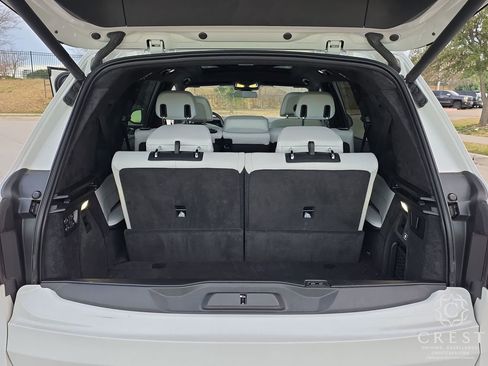 Used 2024 BMW X7 xDrive40i image 29