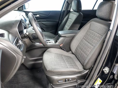 Used 2022 Chevrolet Equinox LT image 9