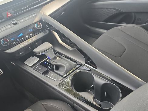 New 2026 Hyundai Elantra Sport FWD image 24