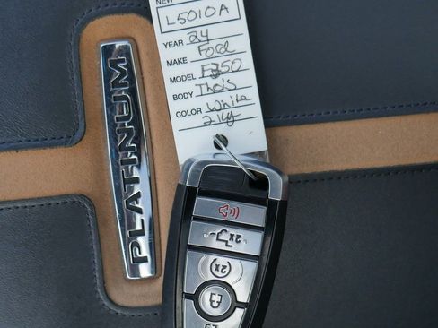 Used 2024 Ford F350 Platinum AWD/4WD image 66