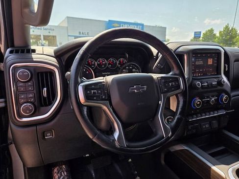 Used 2021 Chevrolet Silverado 1500 RST w/ Texas Edition Plus AWD/4WD image 11