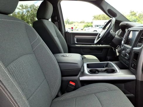 Used 2023 RAM 1500 Warlock AWD/4WD image 12