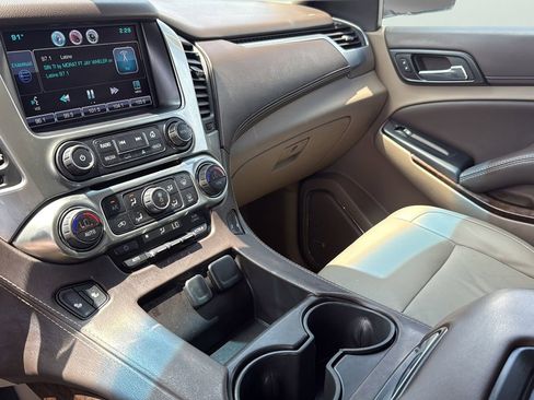 Used 2015 Chevrolet Tahoe LT RWD image 17