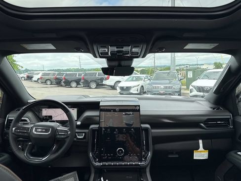 New 2026 GMC Yukon AT4 w/ AT4 Premium Plus Package AWD/4WD image 25