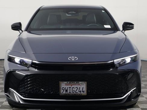 Used 2026 Toyota Crown XLE image 2