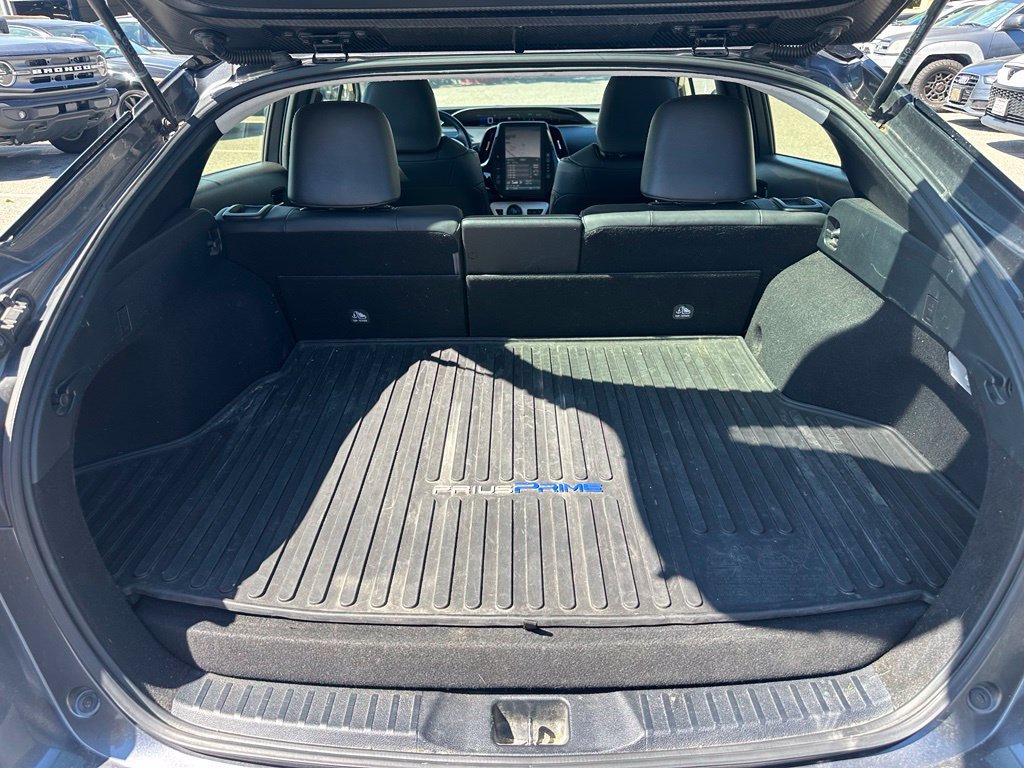 Used 2017 Toyota Prius Prime Premium w/ Carpet Mat Package FWD image 4