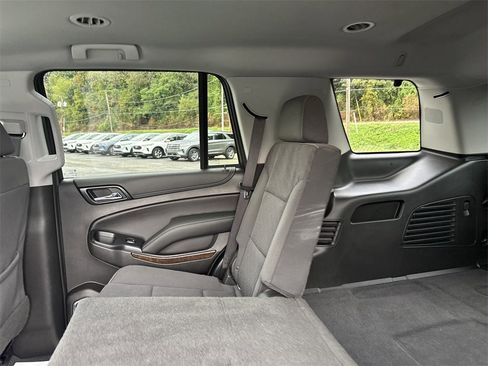 Used 2019 Chevrolet Tahoe LS image 13