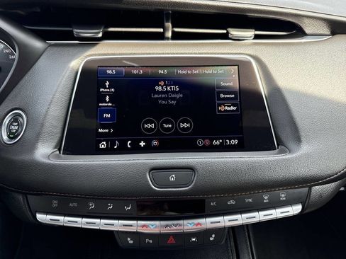 Used 2023 Cadillac XT4 Sport image 16