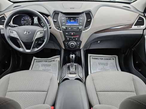 Used 2018 Hyundai Santa Fe Sport image 22