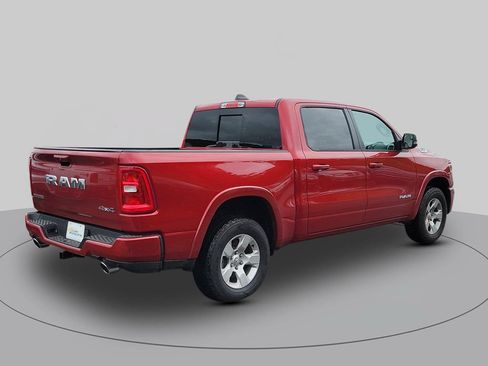 Used 2026 RAM 1500 Big Horn AWD/4WD image 3