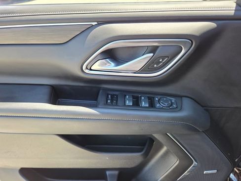 Certified 2024 Chevrolet Tahoe Z71 w/ Luxury Package AWD/4WD image 17