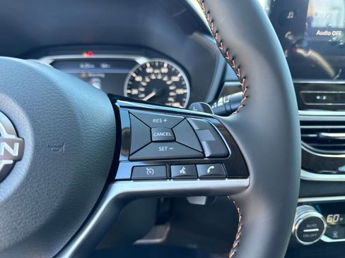 New 2025 Nissan Altima 2.5 SR image 16