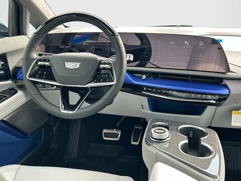 New 2026 Cadillac Optiq Luxury 1 image 2