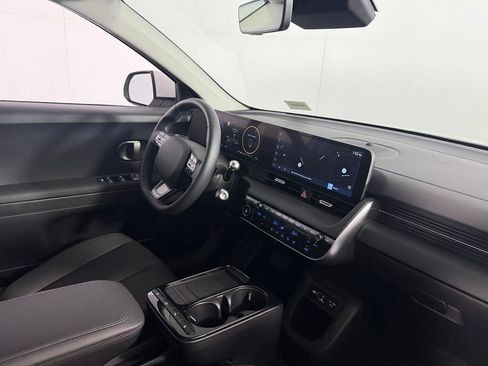 Used 2026 Hyundai Ioniq 5 SEL RWD image 32