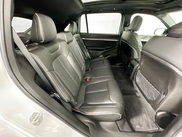 Used 2025 Jeep Wagoneer S Limited AWD/4WD image 29