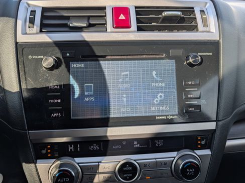 Used 2015 Subaru Legacy 2.5i Limited image 23