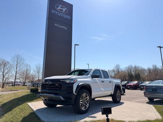 Used 2025 Chevrolet Colorado Trail Boss AWD/4WD video 1