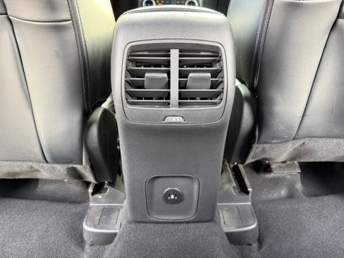 Used 2024 Ford Escape ST-Line image 32