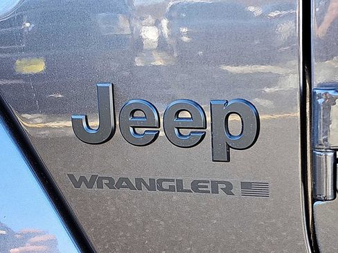 New 2026 Jeep Wrangler Unlimited Sahara AWD/4WD image 19