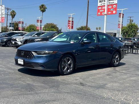 Used 2024 Honda Accord EX image 2