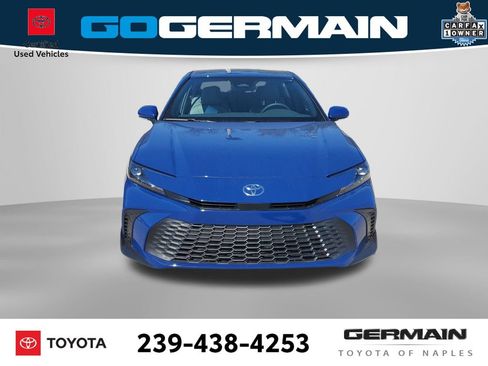 Used 2026 Toyota Camry SE w/ Convenience Package FWD image 2