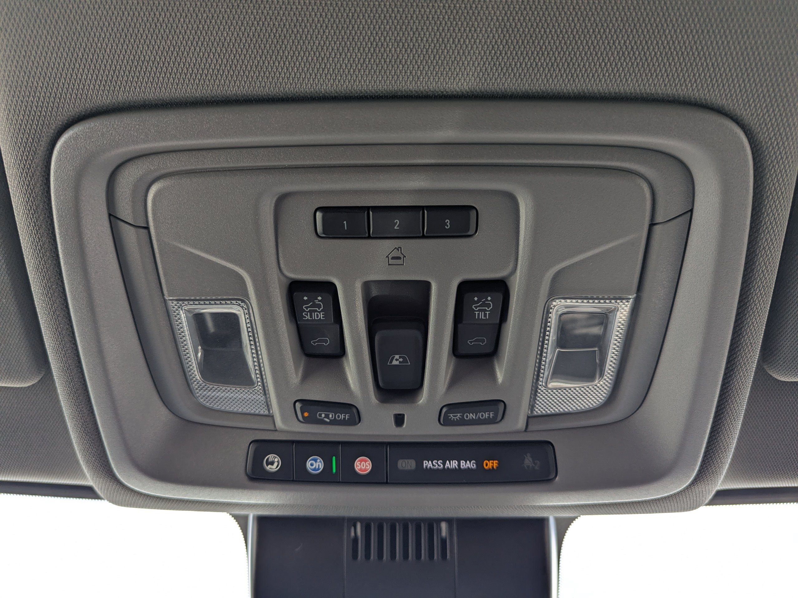 Certified 2023 Chevrolet Silverado 1500 LTZ AWD/4WD image 30