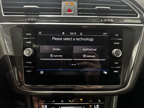 Used 2024 Volkswagen Tiguan SE FWD image 28