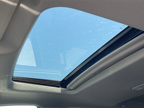 New 2025 GMC Sierra 2500 Denali w/ Denali Reserve Package image 11