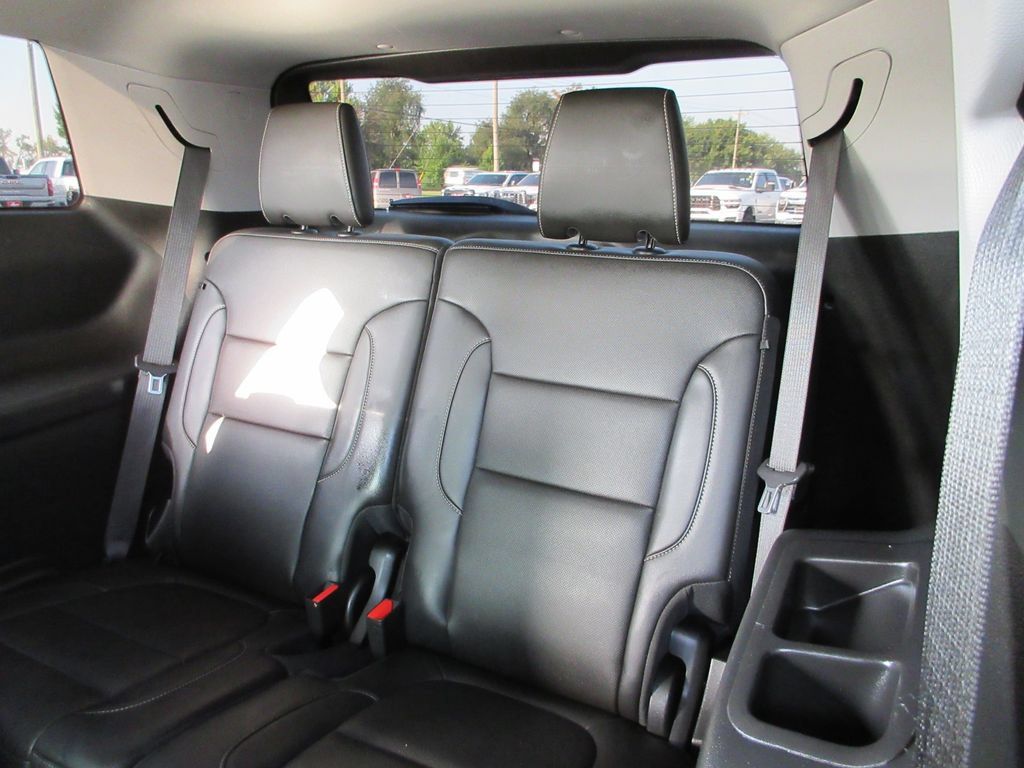 Certified 2023 GMC Acadia SLT FWD image 21